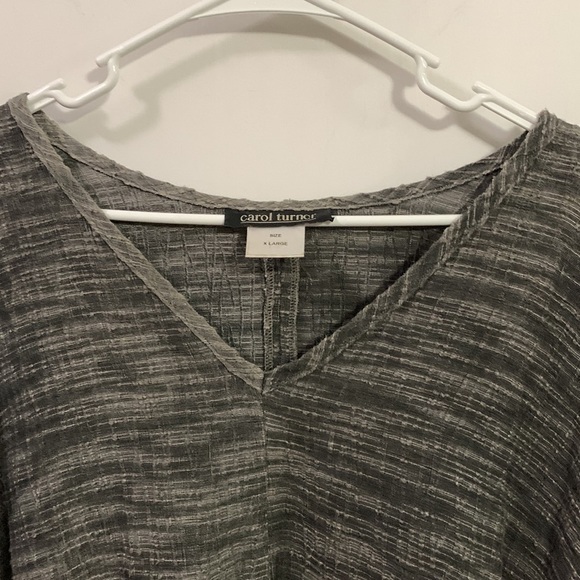 Carol Turner V Neck tunic, size X-Large plus size good condition long flare - Picture 4 of 7